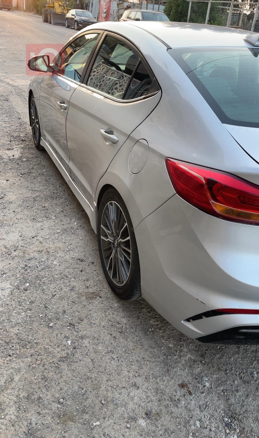 هيونداي النترا